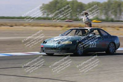 media/Oct-01-2022-24 Hours of Lemons (Sat) [[0fb1f7cfb1]]/10am (Front Straight)/